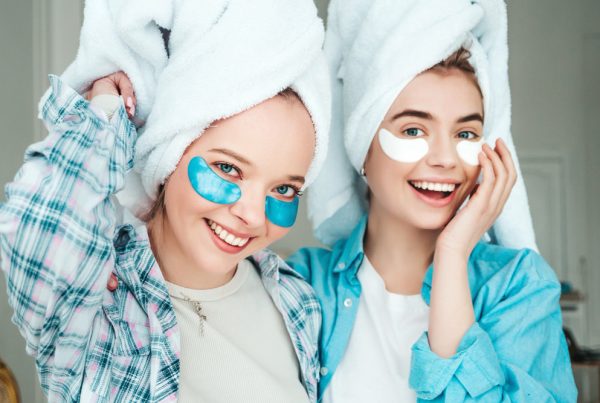 The Role of Medical Professionals in Maza's Approach to Beauty